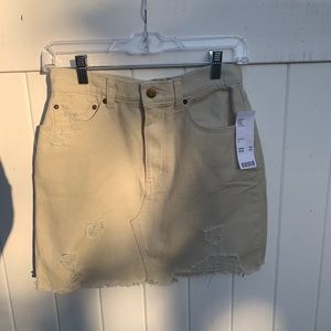 BRAND NEW URBAN OUTFITTERS SKIRT